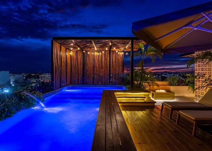 Luxurious Loft - Private Plunge Pool - Rooftop Apartment *